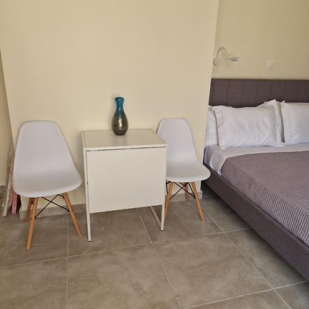 Ermou Studio Apartment Афіни Екстер'єр фото