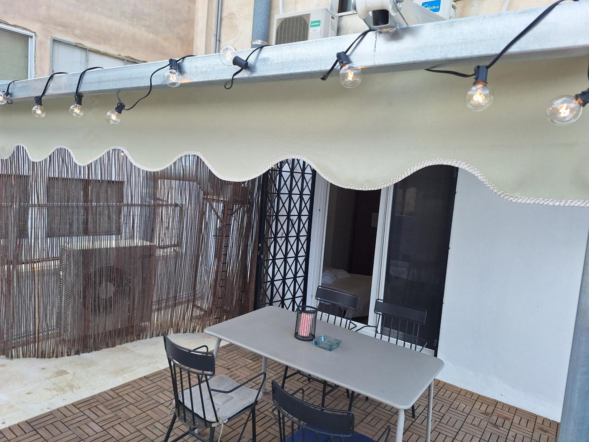 Ermou Studio Apartment Афіни Екстер'єр фото